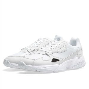 Adidas Falcon